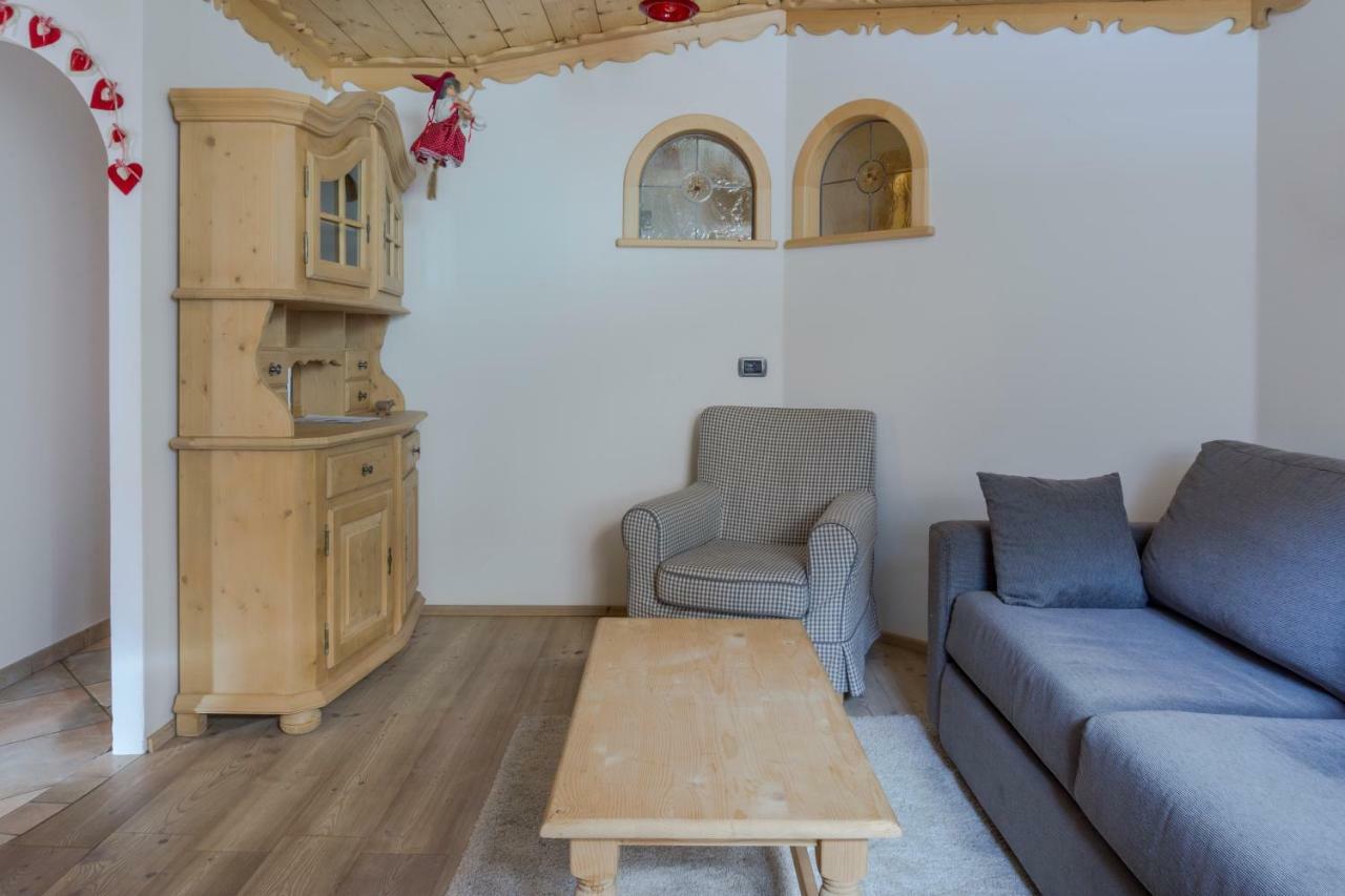 Lovely House In The Dolomites Apartment Mazzin Exterior photo